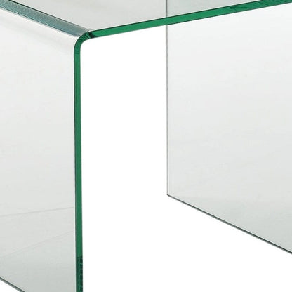 HomeRoots 21 Clear Glass Rounded Edge End Table - 18' X '21' X '18